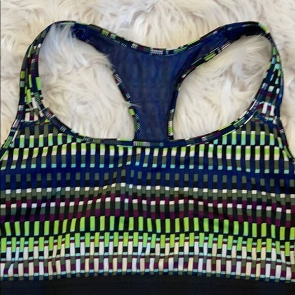 VICTORIA’S Secret Sport Geometric Print Sports Bra Sz S - Picture 3 of 12